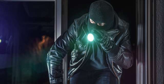 what-thieves-look-for-in-a-home-citywide-locksmiths